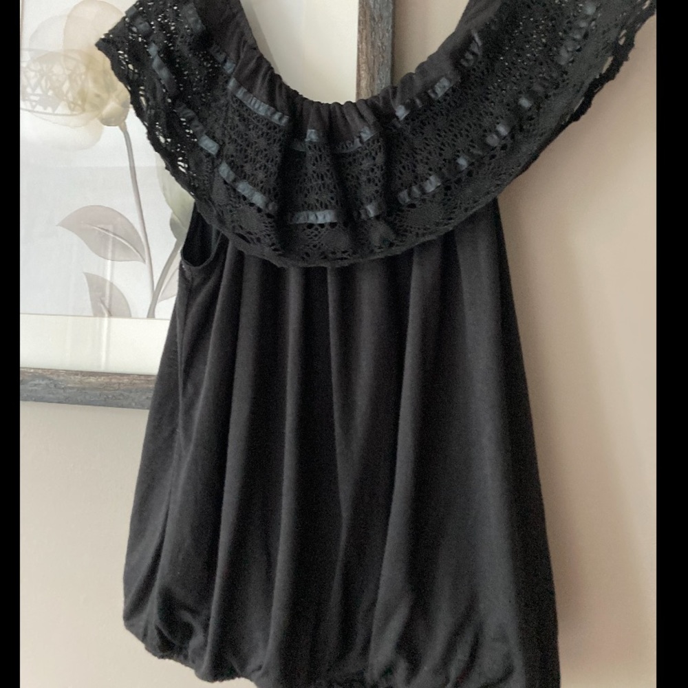 Cute top - medium